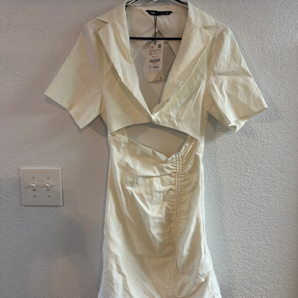 Zara cut out small Cream Dress